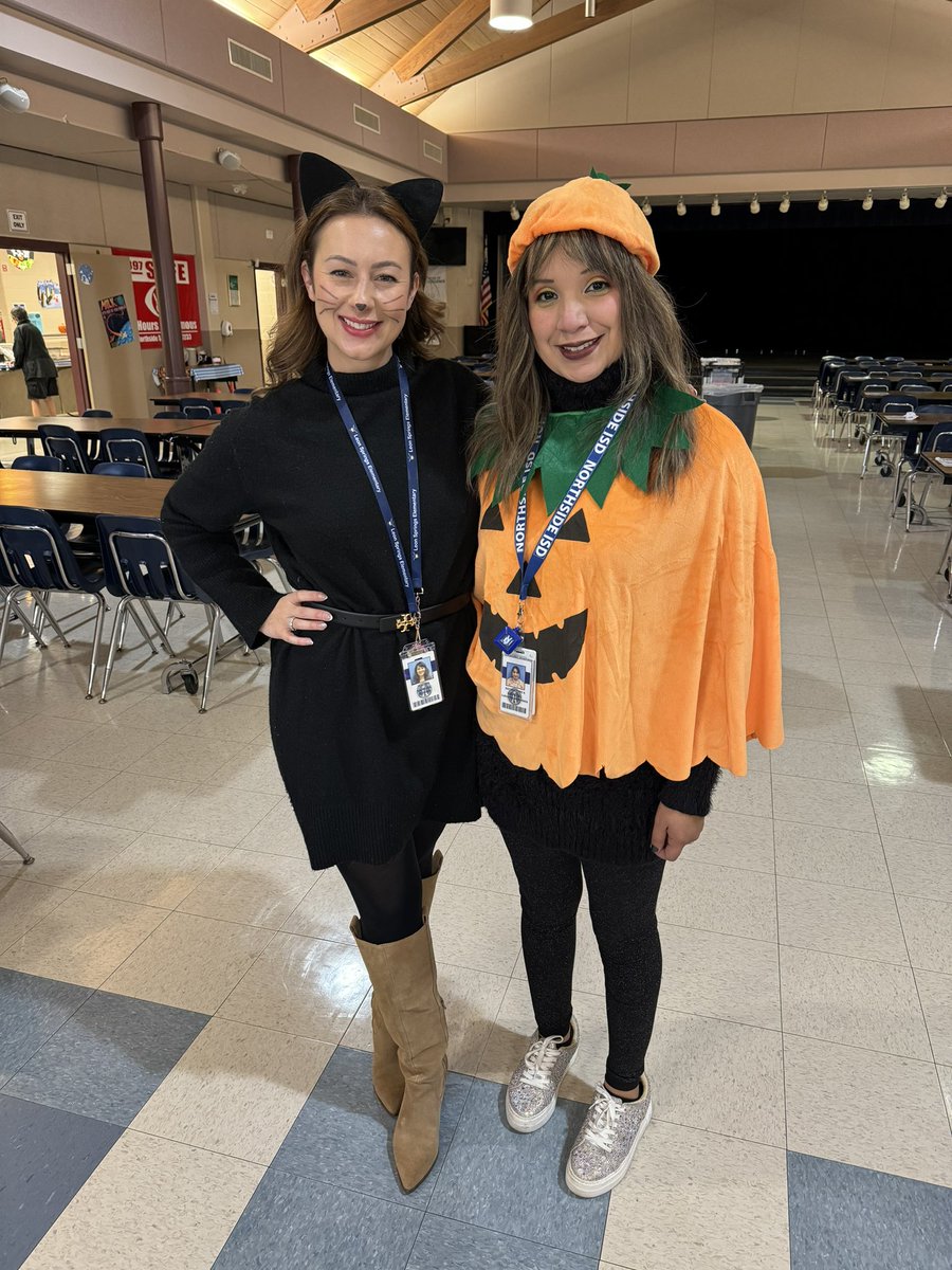 MrsBurnsPreK's tweet photo. Book character dress up &amp; parade day was so much fun! Happy Halloween!! 🎃 📖 @NISDLeonSprings @NISD_ECE https://t.co/4b9tMRYRnR