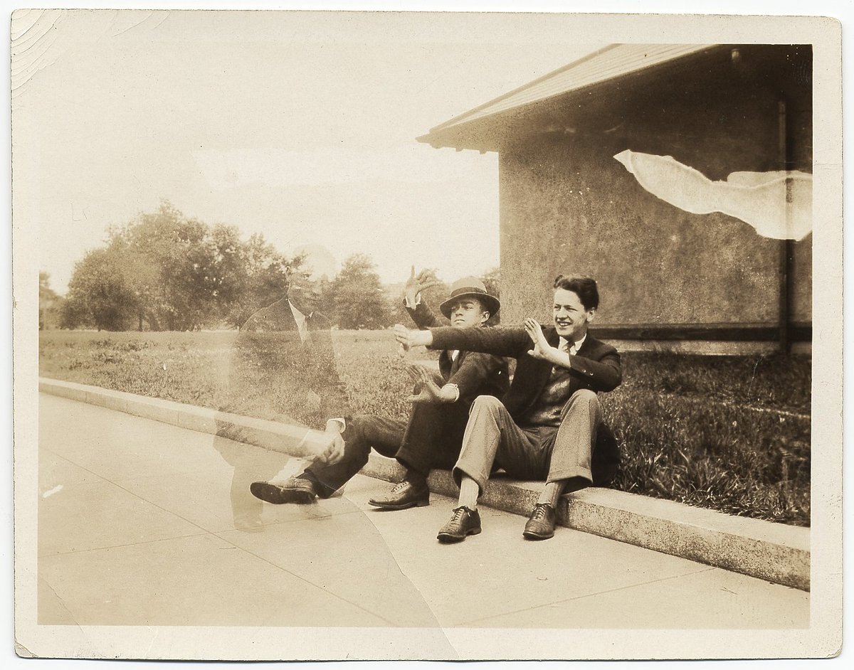 👻 Do the spirits of the dead roam the Earth? This picture would have you believe so. See this double exposure from Charles Mahoney’s photos at the Archives, and decide if you believe the spirits walk among us. #HappyHalloween🎃  
For more from Mahoney: s.si.edu/Mahoney