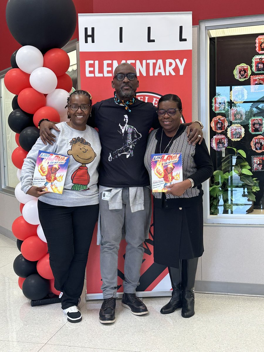 Hill_AISD's tweet photo. Welcome to Hill Elementary!! Author Derrick Barnes was phenomenal! Thank you for sharing your story and your path to becoming a bestselling, award winning author! 🏆 📝 📚 @ZHoward31 @aldinelibraries #MyAldine @AldineISD @DrFavy @kindred_stories https://t.co/T5Rsrh9i7g
