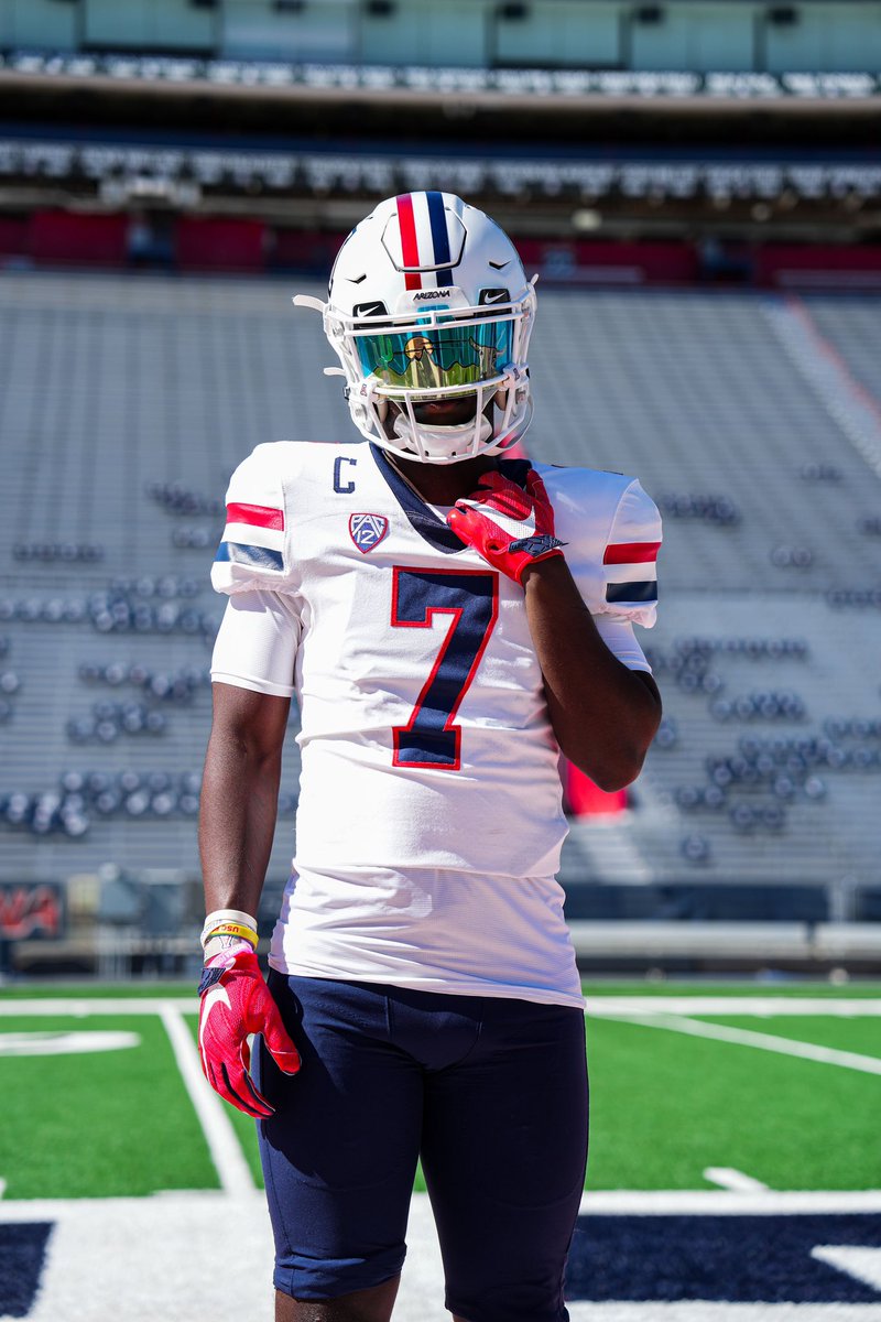 coachTBH's tweet photo. West coast visions X Arizona 🐻⬇️
Come get signed up in the program we have training and recruiting. (Dm me for program info) coaches please feel free to contact me about the talent I have on my list. 
@Ballhawk__8 
@DmariyaThomas2

https://t.co/KiuzpyQTUR https://t.co/ujoYzmBGsa