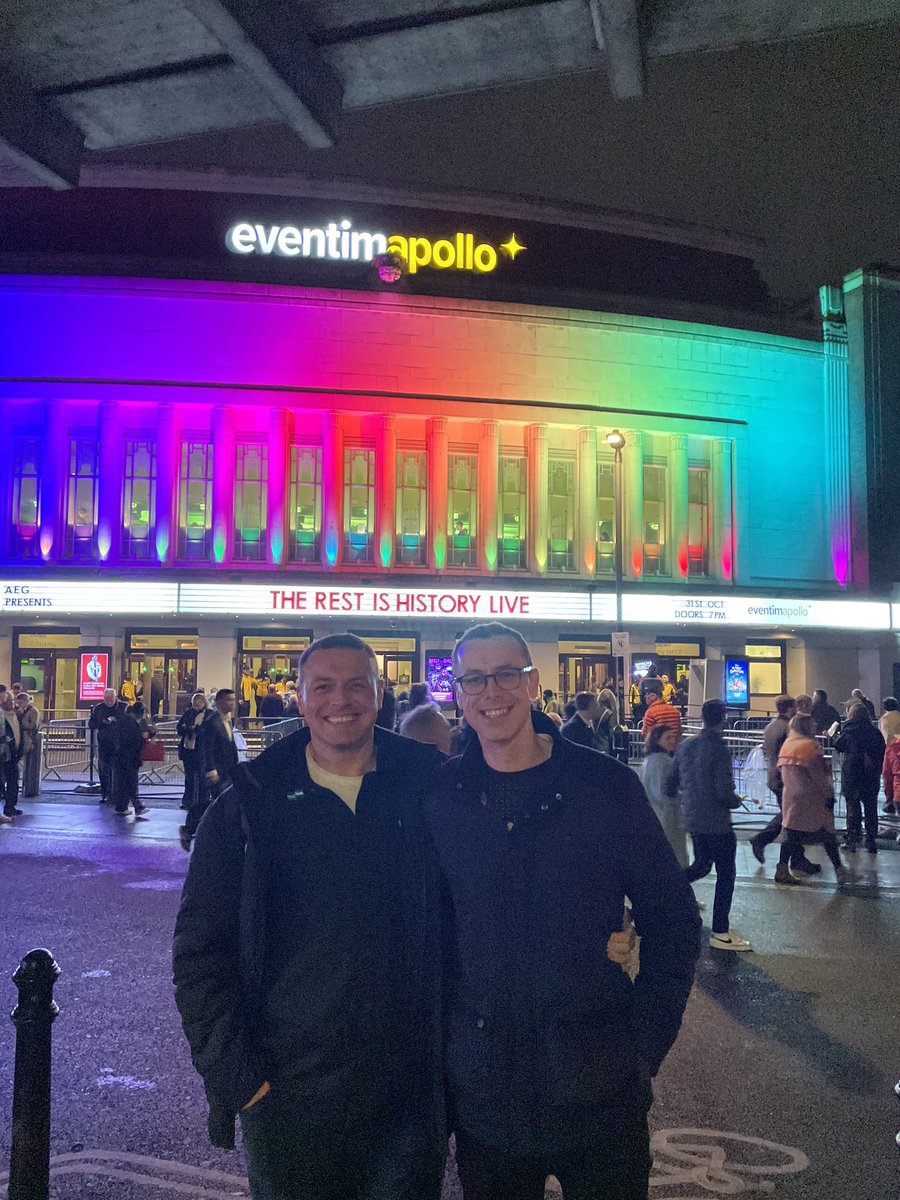 Pleased to say we have made it back to <a href="/TheRestHistory/">The Rest Is History</a> LIVE <a href="/holland_tom/">Tom Holland</a> &amp; <a href="/dcsandbrook/">Dominic Sandbrook</a> - very much looking forward to this evening! (Right time / right place)