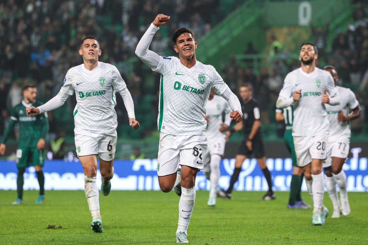 SORTEIO 2 BILHETES VS FARENSE (QUINTA - 20:15H, ESTÁDIO JOSÉ ALVALADE) 🚨

- Seguir <a href="/Betano_PT/">Betano Portugal 🔞</a> e <a href="/Sporting_CPAdep/">Sporting CP Adeptos 🏆🏆</a> 
- RT + FAV

Vencedor anunciado amanhã às 22:30H ⏳