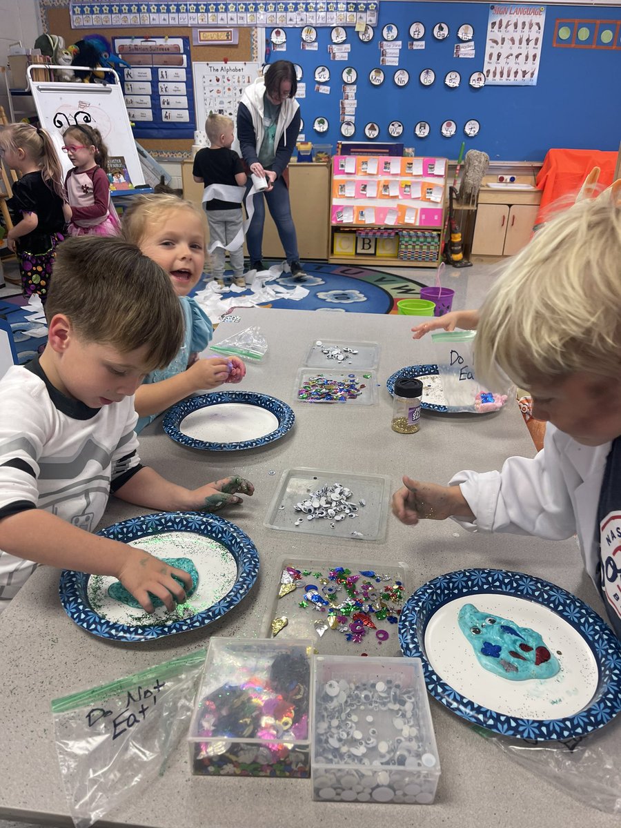 Started the day with a wonderful character parade <a href="/ChristianaES1/">Christiana ES</a> &amp; ended it with <a href="/EaglesPreK/">LittleEaglesPreK</a> enjoying some Fall fun!  Love the VPK world!