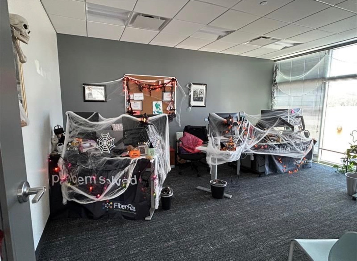 fiberrise's tweet photo. Happy Halloween! Congratulations to the winners for best costume and decorations!

Thank you to everyone who made today so much fun! 👻 https://t.co/Sf3bYk2E3B