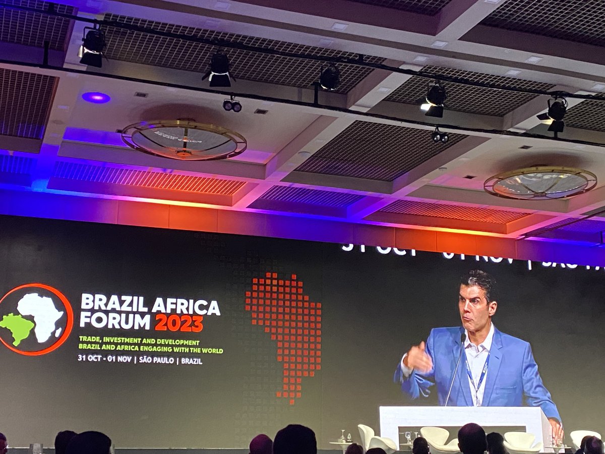 Governador do Pará, Helder Barbalho, falando no Fórum Brasil África sobre a importância de se consolidar o protagonismo para o equilíbrio climático#BAF2023