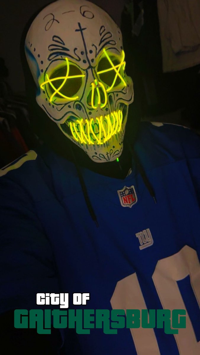 StillOnFlight1's tweet photo. #HappyHolloween #ScaredHim https://t.co/3NG2gPOagC