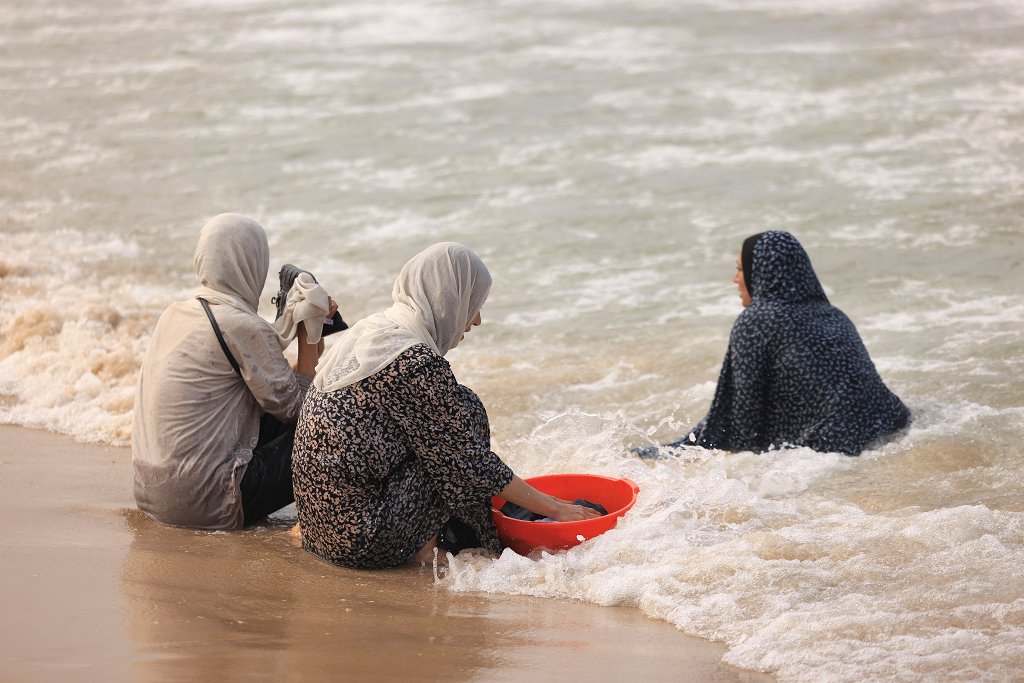 “There is no privacy, the bathrooms do not have running water.' Palestinian women in the besieged Gaza Strip use period-delaying pills due to desperate, unsanitary circumstances amid war aje.io/5qsfw0