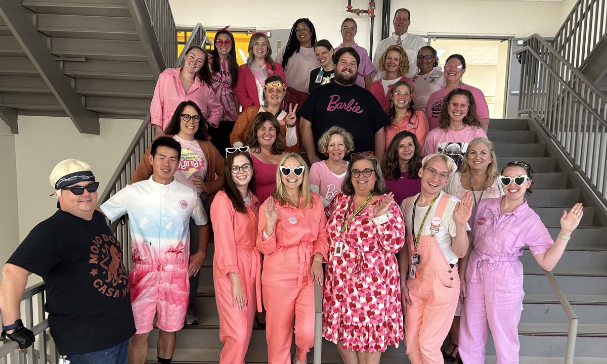 ApexHSLibrary's tweet image. Hi Barbie! 👋