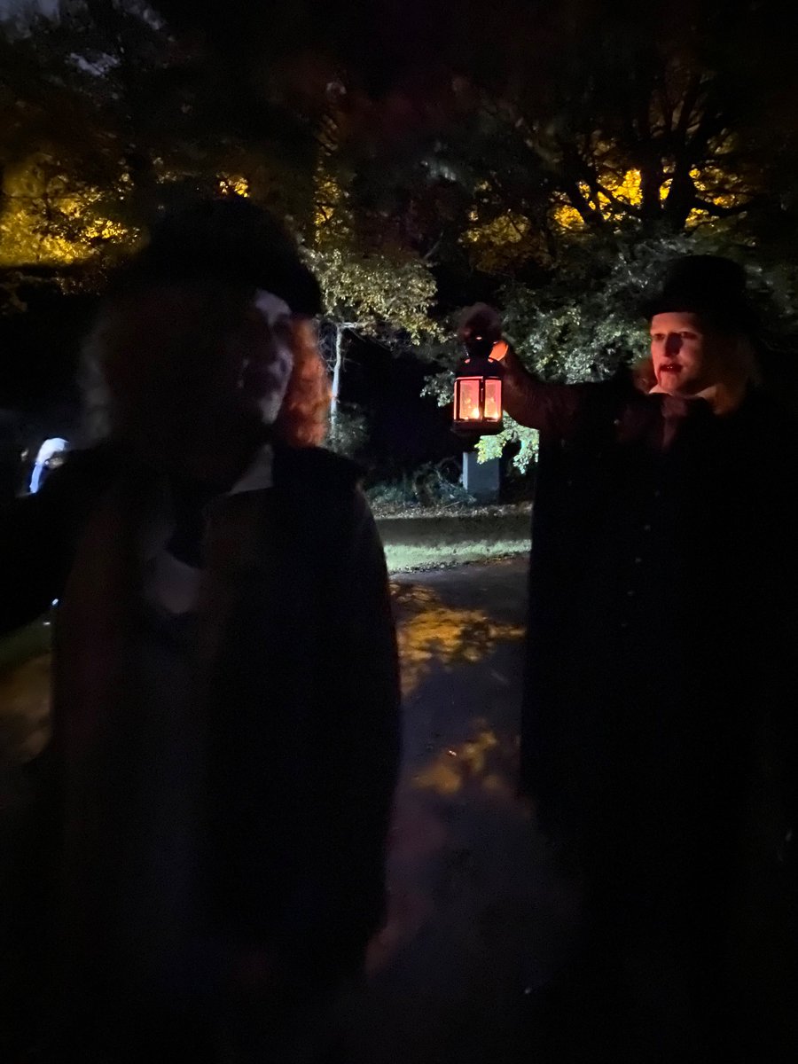 We had a sensationally spooky evening being given a tour of St James’ Necropolis by one of its scariest inhabitants - Dr Kath Gleave! Thanks for coming everyone, don’t have nightmares…