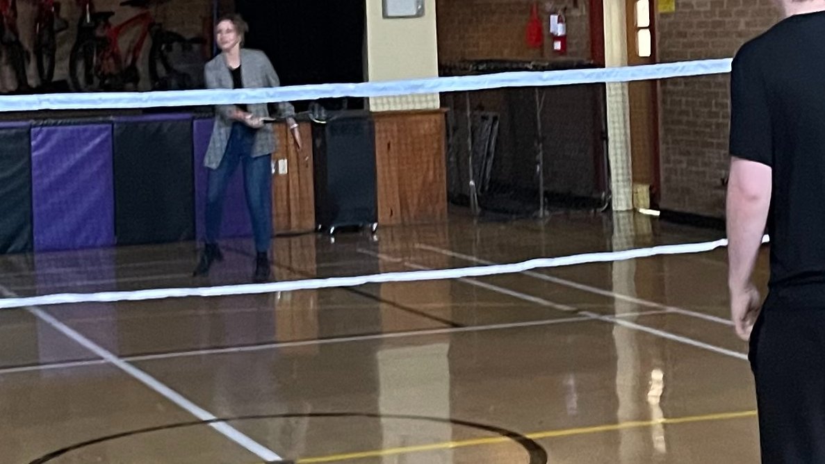 Today was our second staff vs student monthly event at GELA.  Students won with a final score of 11-9!  Each team gave it their best and a 'batty-good' time was had by all!