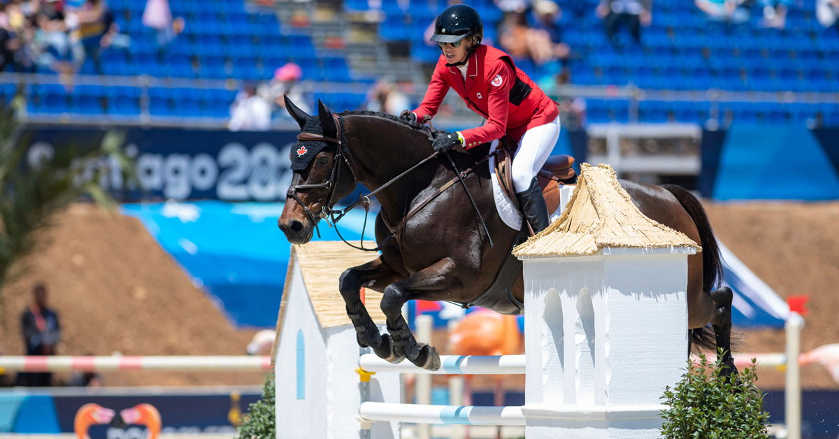 Jumping Underway at #PanAmGames; Canada Sitting 3rd There were some surprises as the USA is relegated to fifth, with Brazil and Colombia leading the field going into the Team Final tomorrow. #showjumping #GoCanada horsesport.com/horse-news/jum…