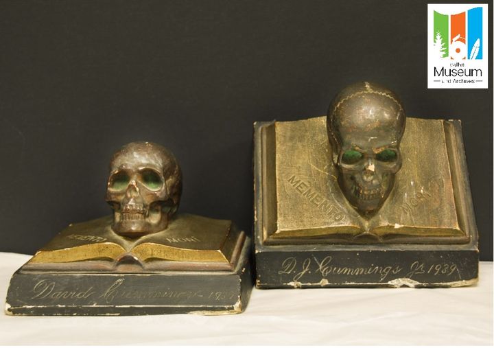 #artiFACT These two paperweights, which are spectacularly spooky for this Halloween, were made by prolific local photographer Rod LeMay. He made them in 1939.
ID: 1972.315.1
#objectoftheweek #qathetmuseum #powellriver #qathetregion