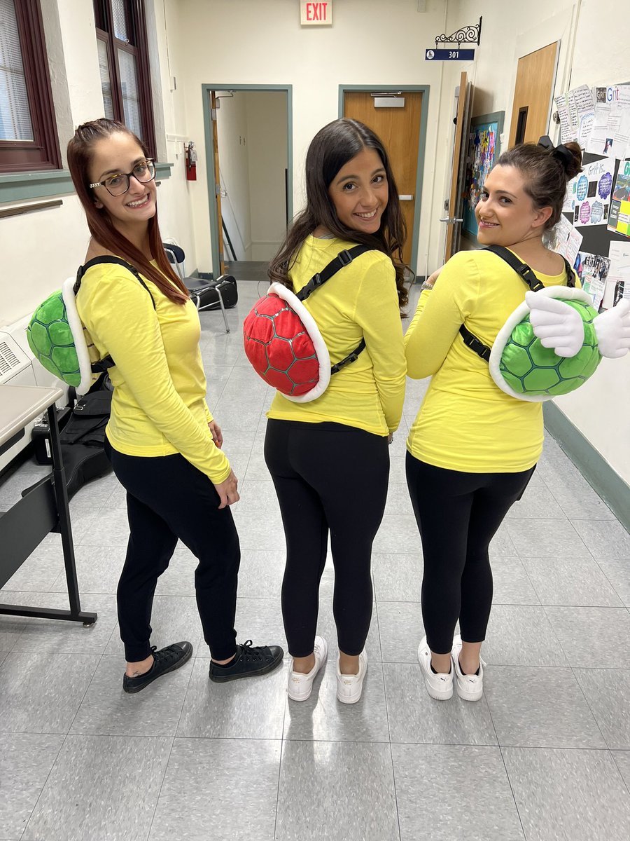 FifthGradeCWC's tweet image. More Halloween fun from 5DS 💀🎃👻