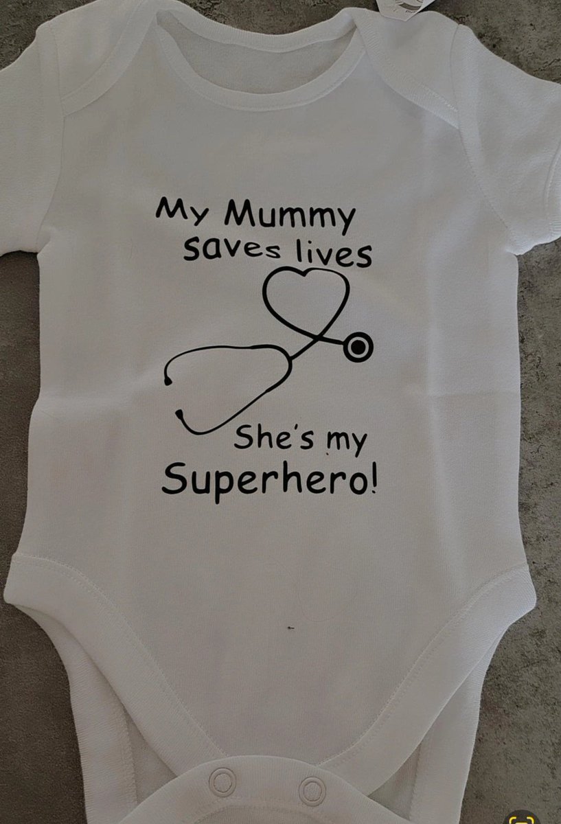 I don't do my job for the thanks but sometimes it's nice to feel appreciated. It was lovely to receive this gift from a patient today. He gave it to me &amp; said "because you really so save lives"  #Occupationaltherapist #MentalHealthMatters