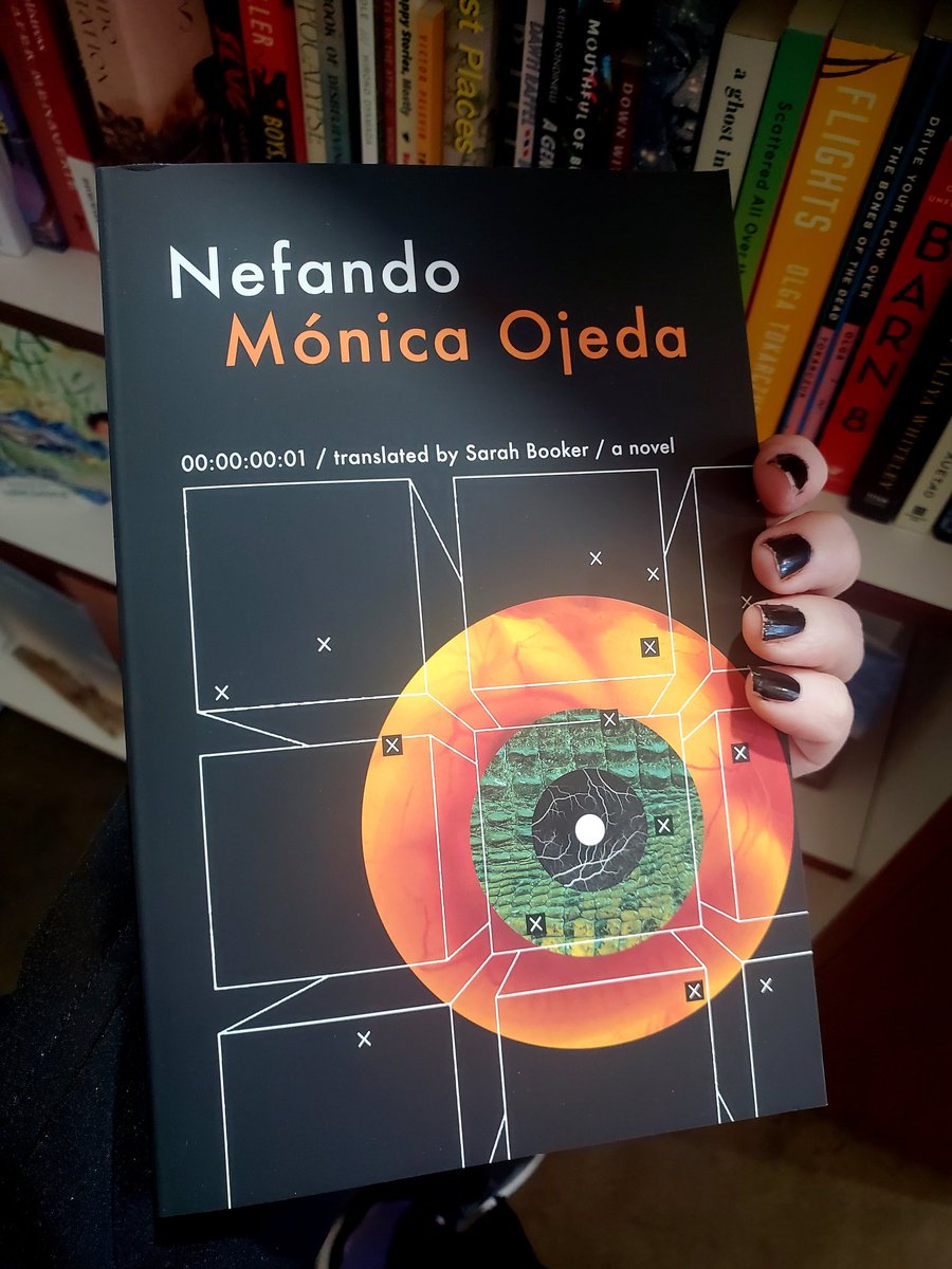 ccavalli's tweet photo. En mis manos! Nefando de @MonaOjedaF, traducida por @sarahkbooker 😊
#Oklahoma #Oklahomacity #bookshop #translation #escritura #nefando https://t.co/LyINQpjDv5