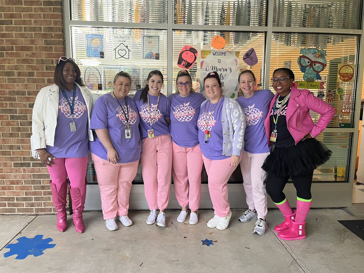 Hi Barbie! #BookCharacterDay <a href="/BrentwoodMESE/">Brentwood Magnet Elementary School of Engineering</a>