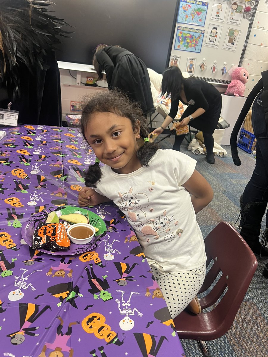 Lauren Gutting tweet media