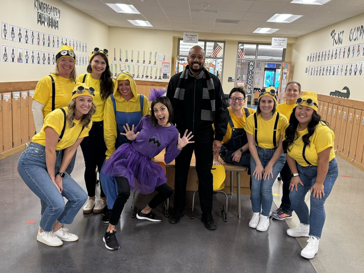 Gru and a few of his minions 🤩 <a href="/gulphedugator/">Mr.Dickerson</a> <a href="/GulphPBIS/">Gulph PBIS</a> <a href="/GulphPTC/">GulphPTC</a> <a href="/GulphSTEM/">Jenny McDannell</a> <a href="/apaciotti_UMASD/">Amy Paciotti</a> <a href="/mdworecki_UMASD/">Mrs. Dworecki</a>