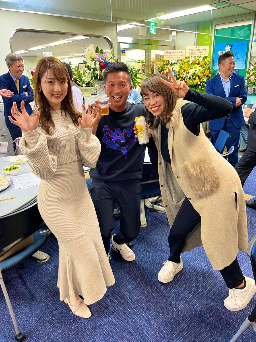 _TedPillow's tweet image. 大宮いんびてーしょん振り返り③

NACK5開局35周年特番で
珍しい組み合わせ

Pからも礼央さんからも許可出たので
柴田と軽くひっかけて出ちゃった

🍑の代わりにもよこと戦うの図

#大宮いんびてーしょん
#土屋礼央
#佐々木もよこ
#柴田聡