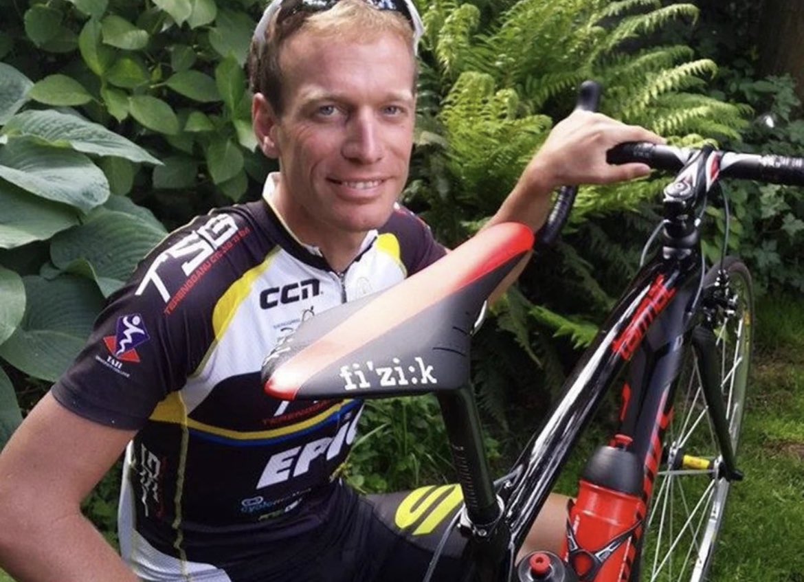 Cyclist Maarten de Jonge was scheduled to fly aboard Malaysian Airlines Flight 370 which infamously vanished without a trace, & he also had a ticket for Flight MH17 which was hit down over Ukraine but he changed his travel arrangements at the last minute in both cases.