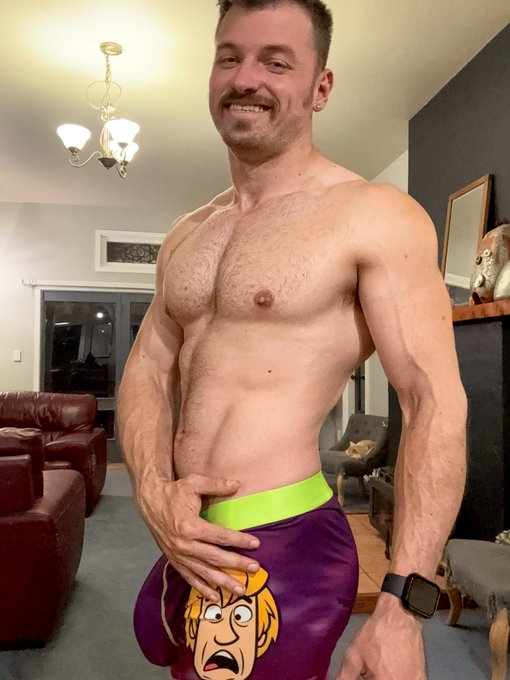 Not sure why Shaggy looks so shocked 🫣😉 https://t.co/PyqXhTjLSU