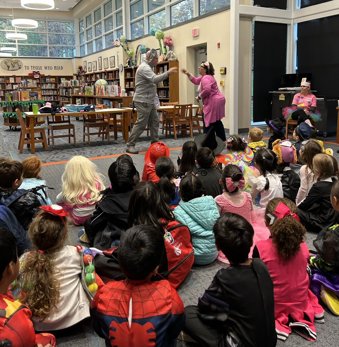 Thank you to Mrs. Steiger and Mr. Stern for coming to read to our K-Ramily! #Weareramily #rikerhillrams