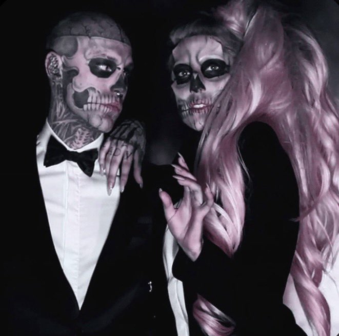 PopBase's tweet photo. Frankie Grande dresses up as Lady Gaga in the ‘Born This Way’ music video. https://t.co/bL7EzkT5Bm