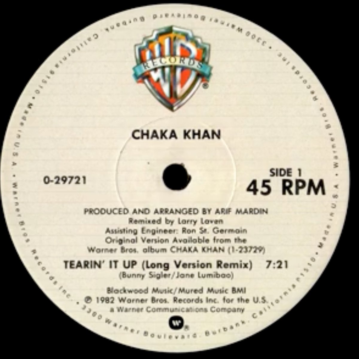@oldsoulgavin 'I'm gonna make you wish there were two of you...'
Chaka Khan🙌🏾🎙️🔥Tearin' It Up (1982)
▶️Long Version Remix by *Larry Levan🎯🎚️❤️#ParadiseGarage
🎧youtu.be/xMdcFNvek90?si…