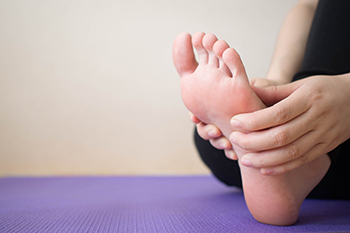 What Are the Causes and Treatments for Plantar Fasciitis?