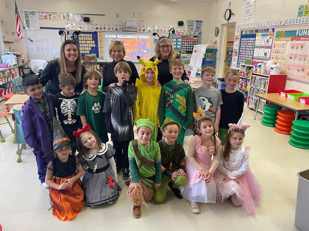 Miss Corrigan tweet media