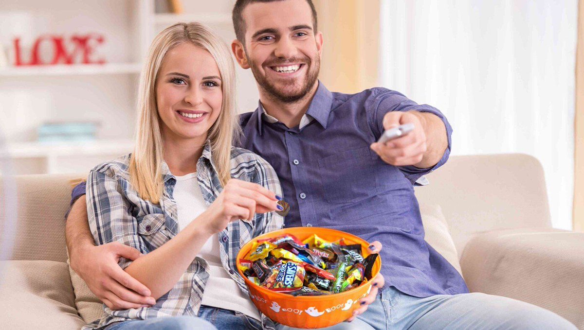 Theologians Confirm 'Thou Shalt Not Steal' Doesn't Apply To Your Kids' Halloween Candy 
buff.ly/3NpHCxM