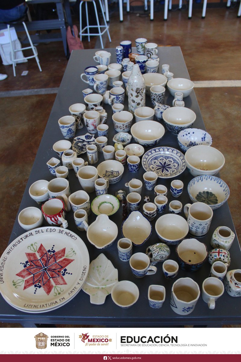UIEMOficial's tweet image. Estudiantes de la Licenciatura en #ArteYDiseño, presentaron su segunda producción de cerámica; proceso que va desde el molde, vaciado, pulido, decorado y horneado.
¡Felicidades por su creatividad y talento!.
#OrgulloUIEM 📷
#SomosUIEM 📷