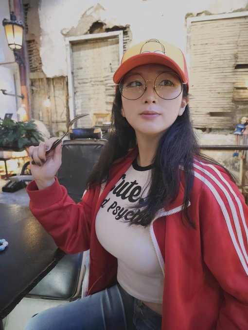 Twitterのコスプレ画像12