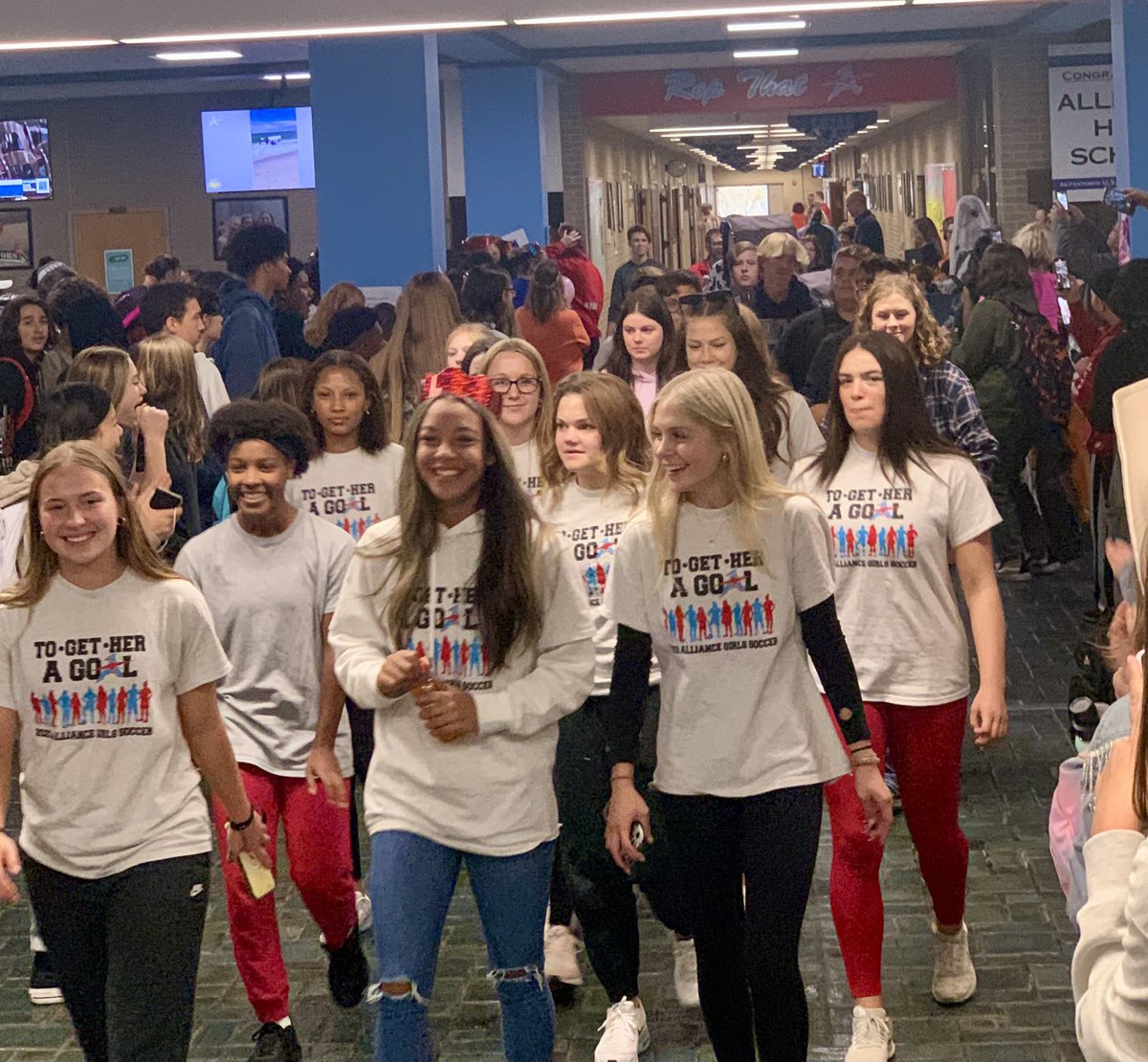 kheslop1's tweet photo. Your families,  your school district and your hometown city of Alliance is proud of you girls. Let's make more history next year. Go Aviators! 
⚽️❤️🩵@AviatorsSoccerG @Aviator_AD @AllianceCSD #LikeAGirl https://t.co/9rg0PrBfvw