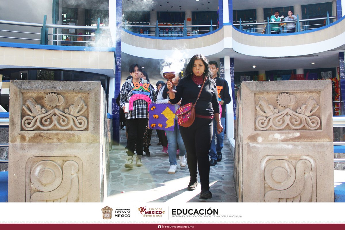UIEMOficial's tweet image. En el marco del festejo por el Día de Muertos, la #FamiliaUIEM participó en la caminata &quot;Acompáñame al Mictlán&quot;, un recorrido guiado  por los diferentes espacios de la Universidad Intercultural del Estado de México, 
#SomosUIEM 📷
#OrgulloUIEM 📷