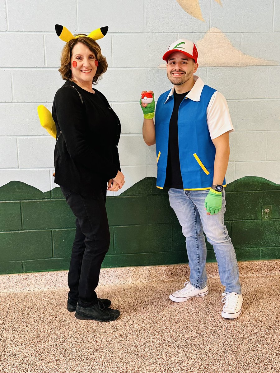 DrNarvaezRuiz's tweet image. 🎃👻 Our students had a BOO-tiful time today! From STEM challenges to a spooktacular parade, it was a day filled with fun and thrills! #Halloween #SpookySTEM 🕷🧪👻 @WoodbrookSchool