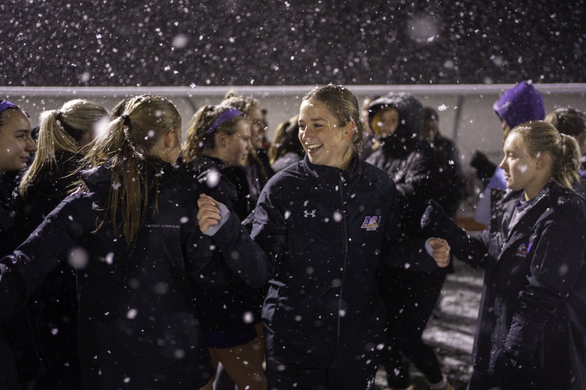 j a n p o w e r s m e d i a (@janpowersmedia) on Twitter photo 