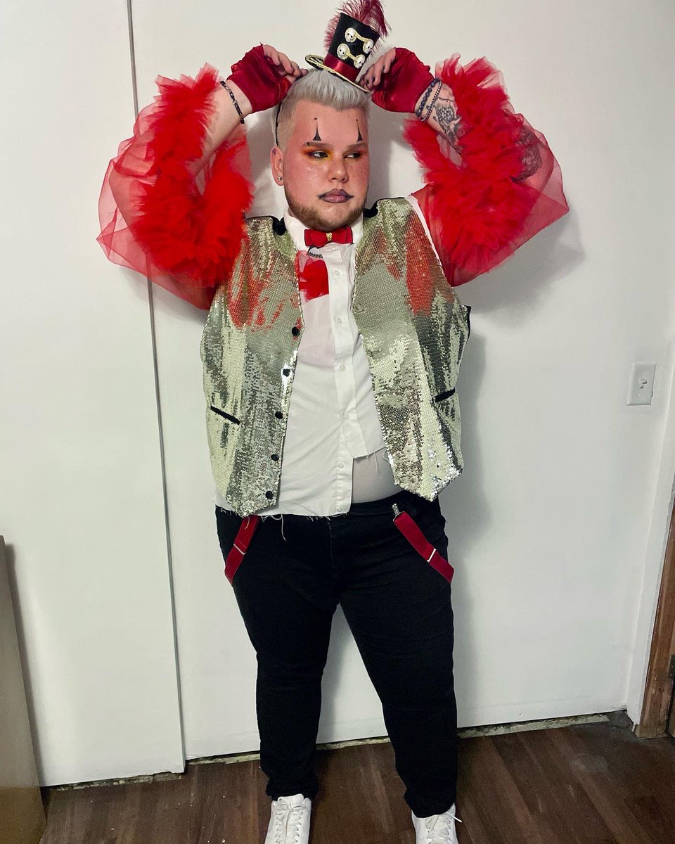 smithcd24's tweet image. Halloween 23’ 👻