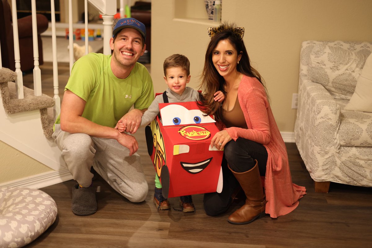 Happy Halloween from Lighting McQeen!