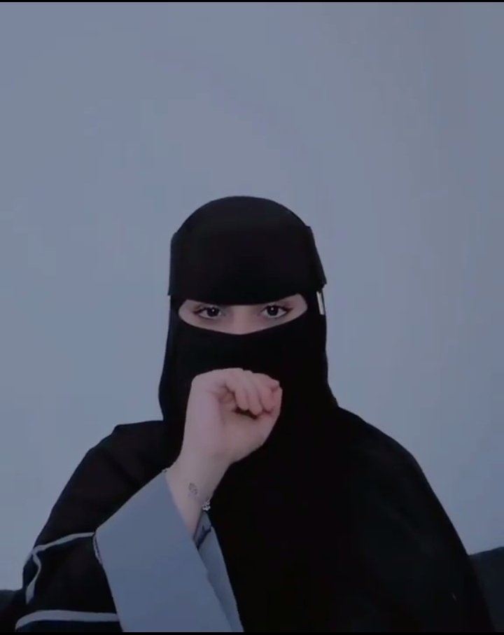 الخطابه ام عبدالله لزواج المسيار والمعلن بسريه تام tweet media