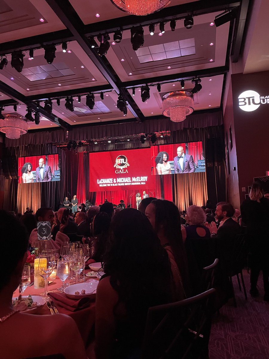 stevefrenchvo's tweet image. A night I’ll never forget.

The inaugural gala for @BLKTheatreUnite, an organization changing the world before our very eyes. 

So proud of my dear friend Michael McElroy and the entire #BTU community. An honor to be in the room where it happened.