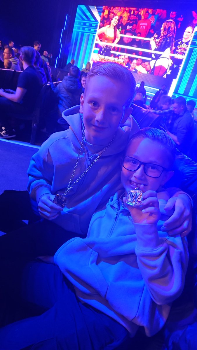 #WWEGlasgow