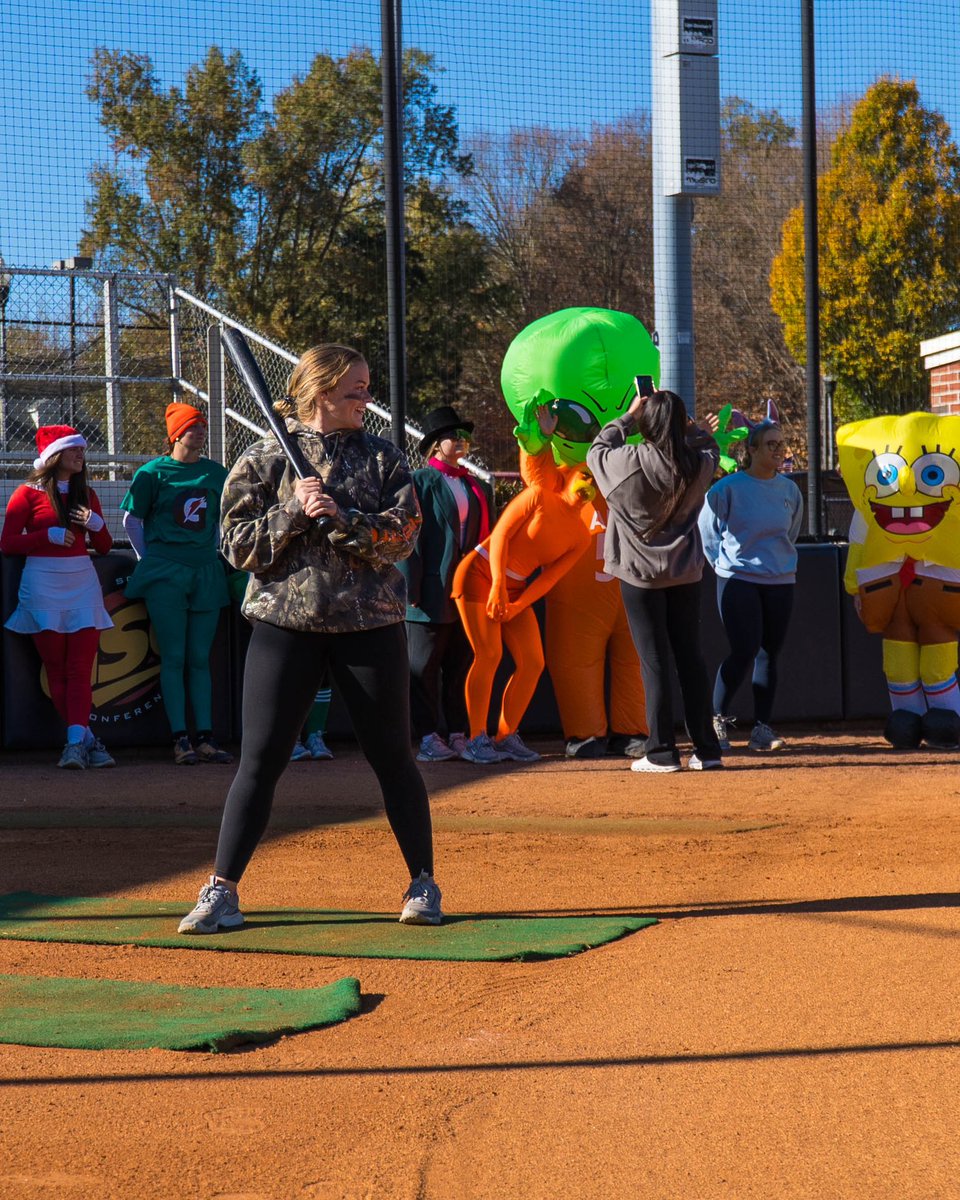 Lee Univ Softball tweet media