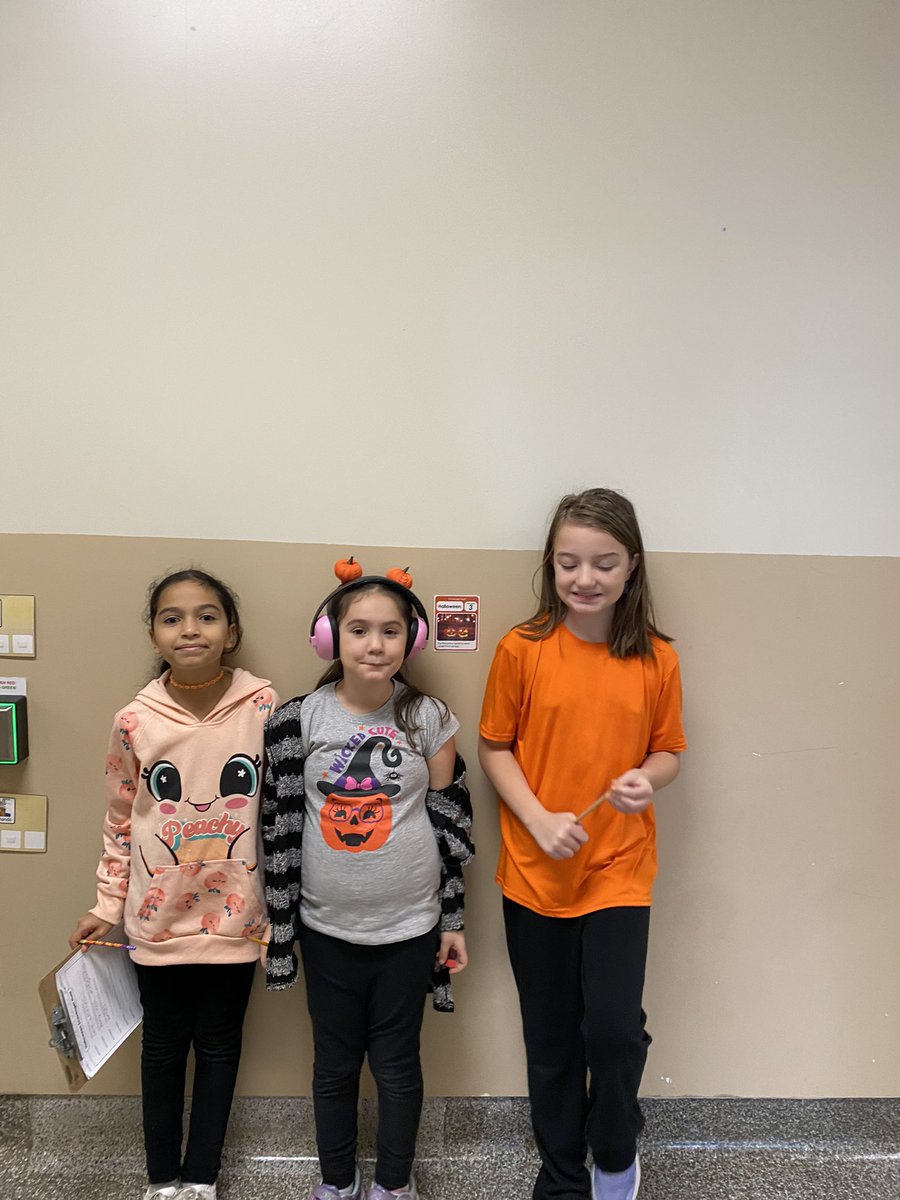 Mrs. Whitney Spirou tweet media