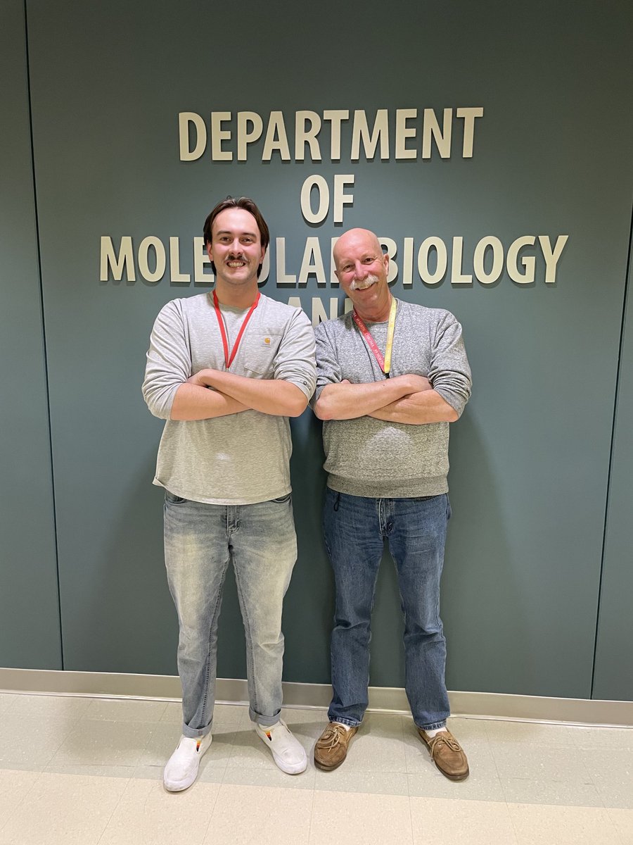 Happy Halloween 🎃 Awesome lab costumes included the giant hot dog, the Mini mouse, the Star Trek crew member, and the MBB department chair with a big mustache. The Swedish viking is me.