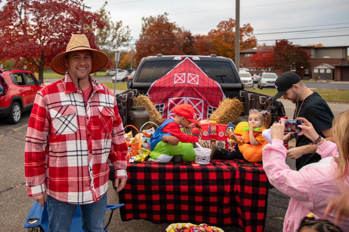 UAWLocal1284's tweet photo. Thank you to all the 1284 members who donated candy for the “Trunk or Treats”! https://t.co/7PEooOLbiz