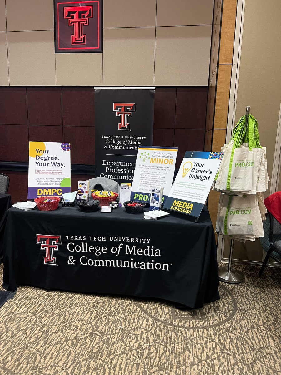 TTU_ProCom's tweet photo. Thank you to everyone who stopped by our table at the Majors and Minors Fair, put on by TTU Engagement! We loved the opportunity to talk about our ProCom majors: Digital Media &amp; Professional Communication and Media Strategies and our ProCom minor: Professional Communication. https://t.co/Th8aIcNYK4