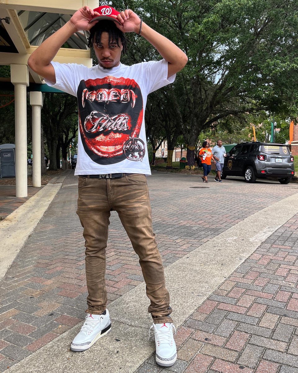 jayhendoo tweet picture