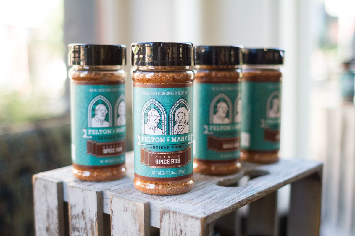 Season up your Fall veggies with our Classic Spice Rub. 

Consider your next meal with butternut squash sprinkled with our spice rub, baked, and finished with butter and honey 🍯. So delicious. 🤤 

#fall #vegan #vegetables #bbq #spice #seasoning #butternutsquash #bellpepper