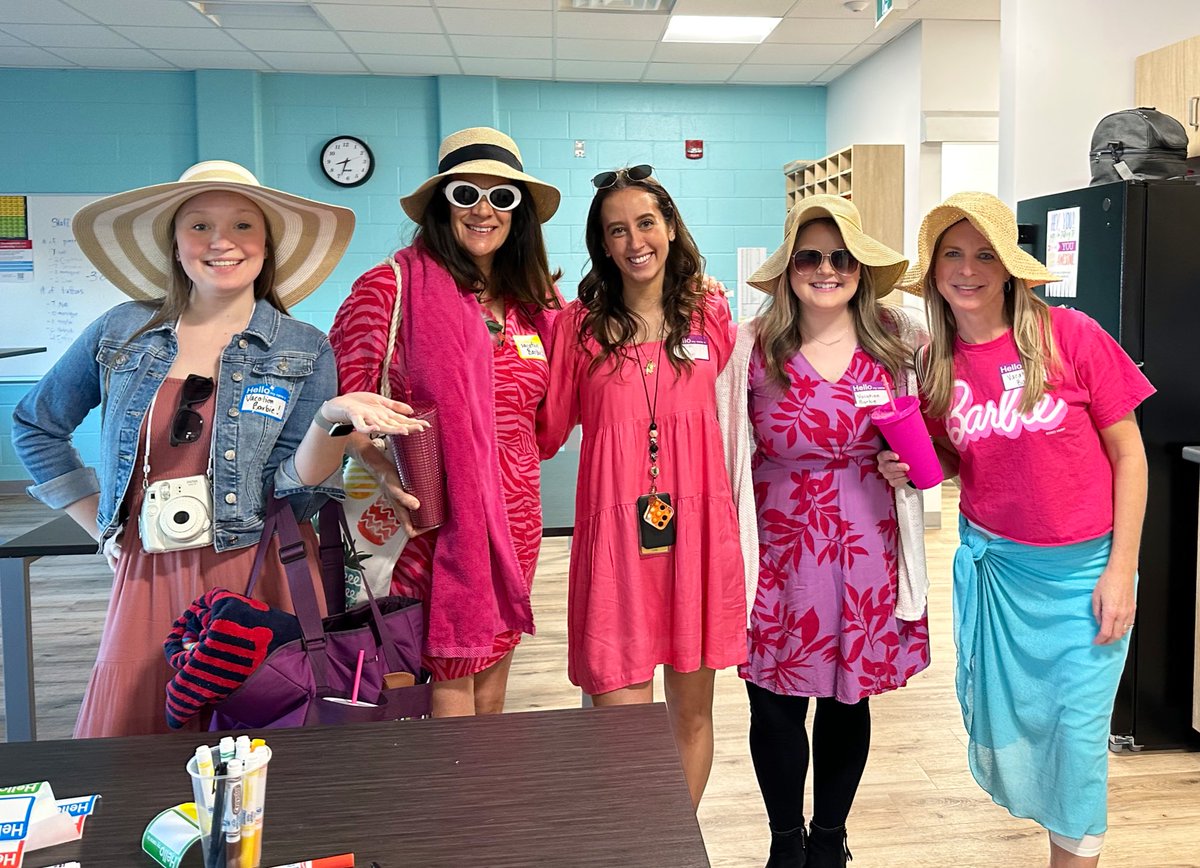 Hi, Barbie! 🩷🩵 So much Halloween fun at <a href="/RSP_HDSB/">Rattlesnake Point Public School</a>